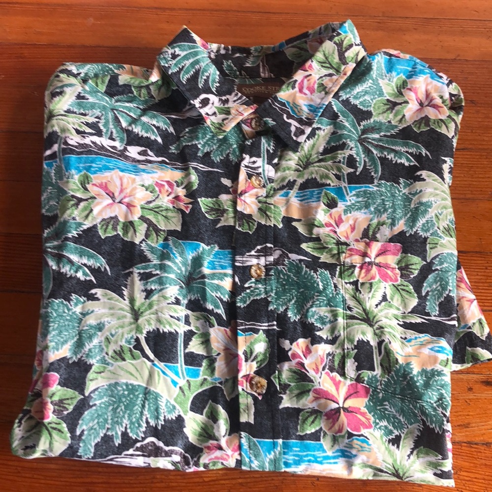 Men’s Hawaiian shirt size XL. Cooke street brand.
